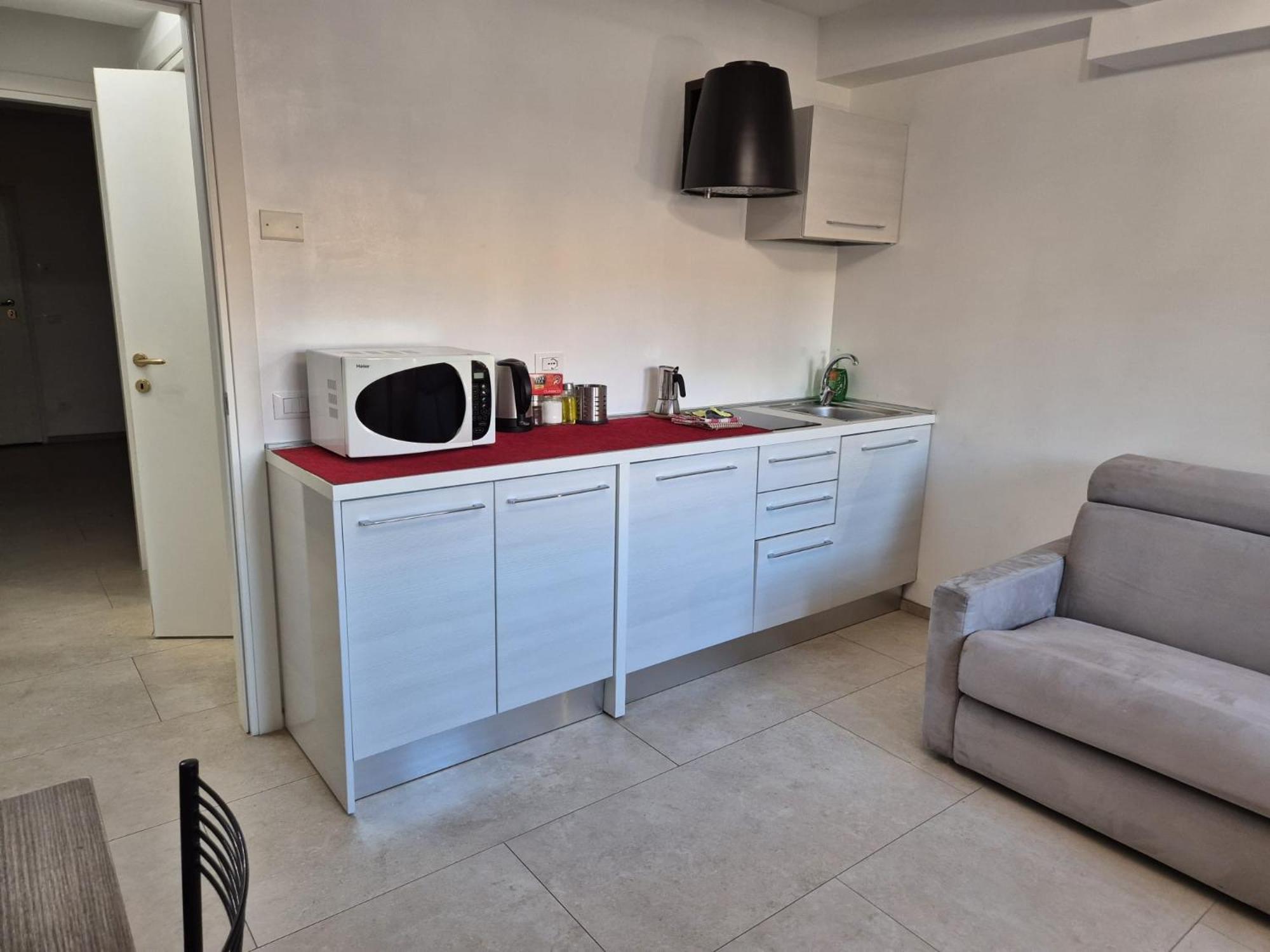 Prince Apartments Венеція Екстер'єр фото