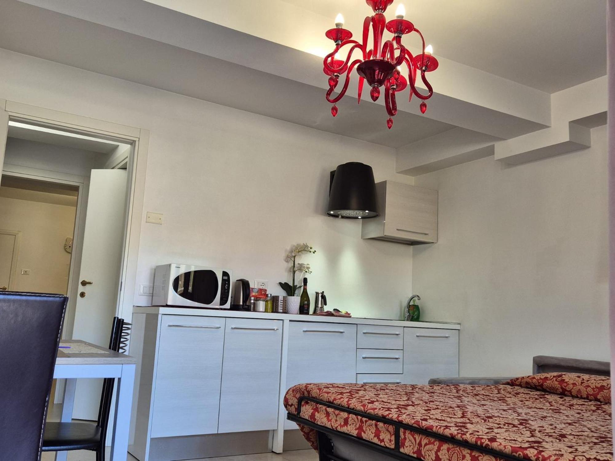 Prince Apartments Венеція Екстер'єр фото