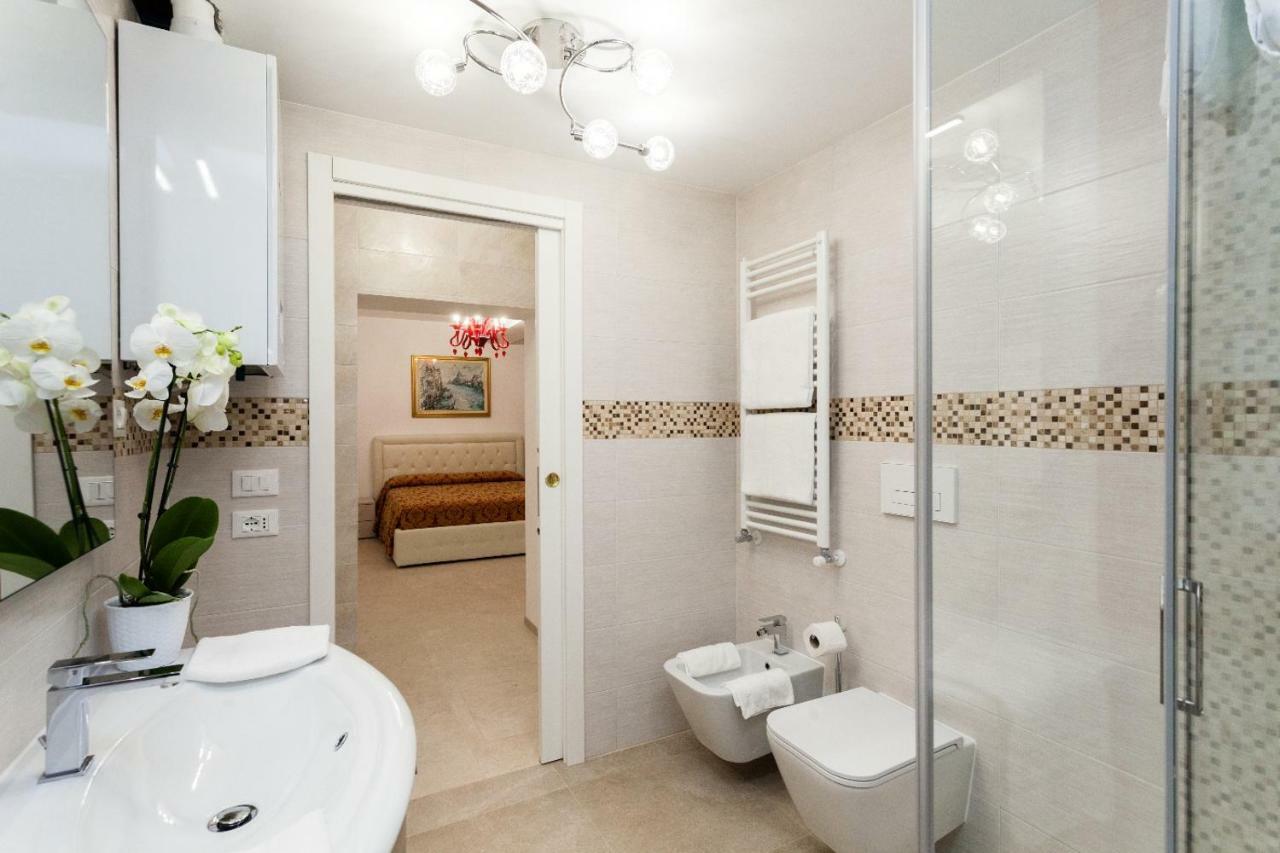 Prince Apartments Венеція Екстер'єр фото